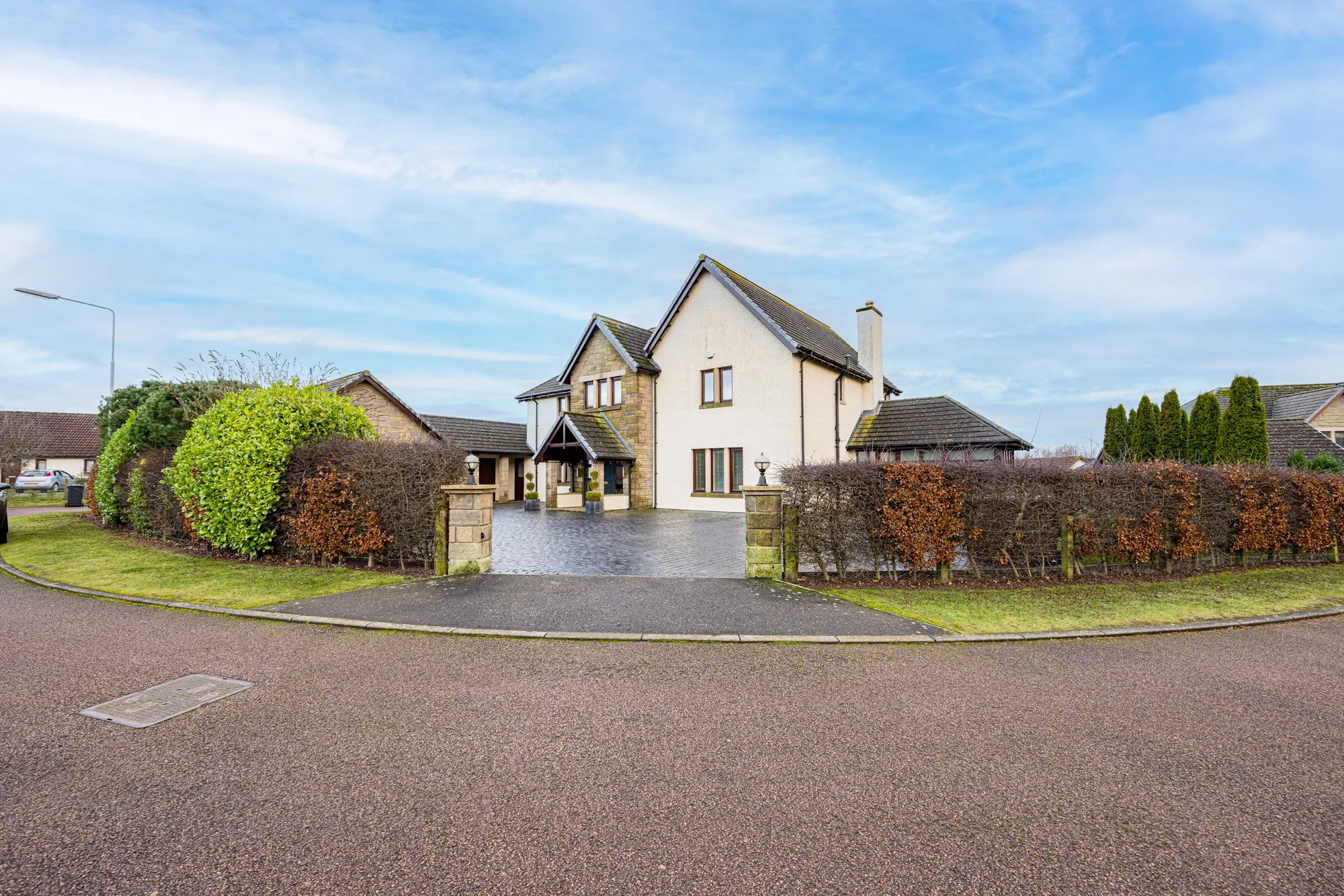 5 bed house for sale in Craigie Hill, St. Andrews  - Property Image 1